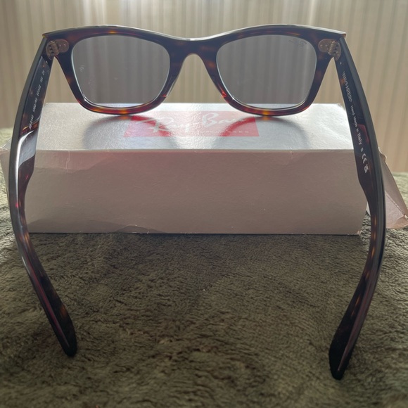 Ray-Ban Original Wayfarer Bio Based Sunglasses - Picture 5 of 11